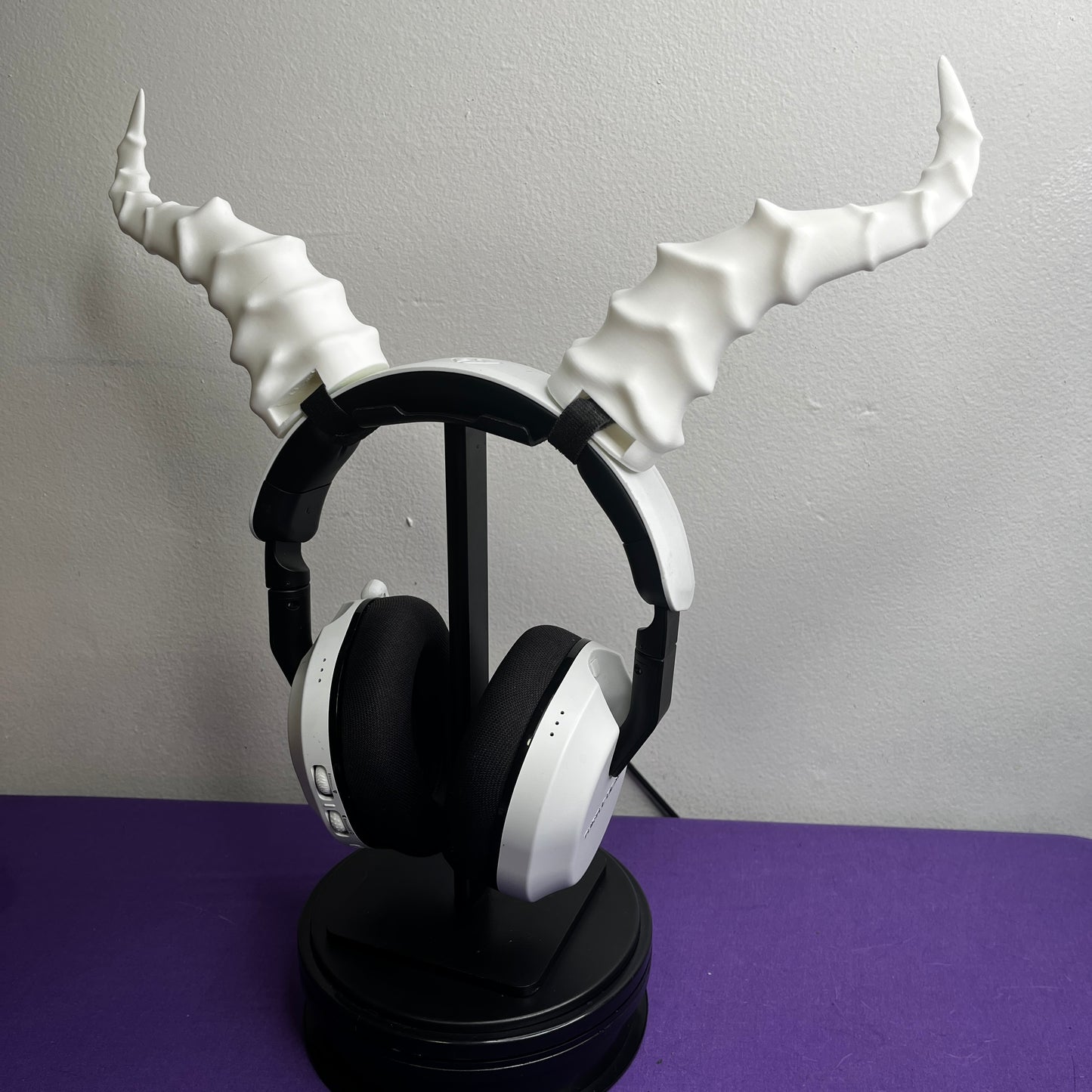 Succubus horns: Oversized (RTS)