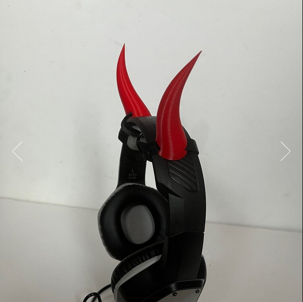 Devil Horns