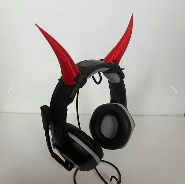 Devil Horns