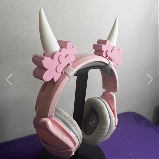 Sakura Horns