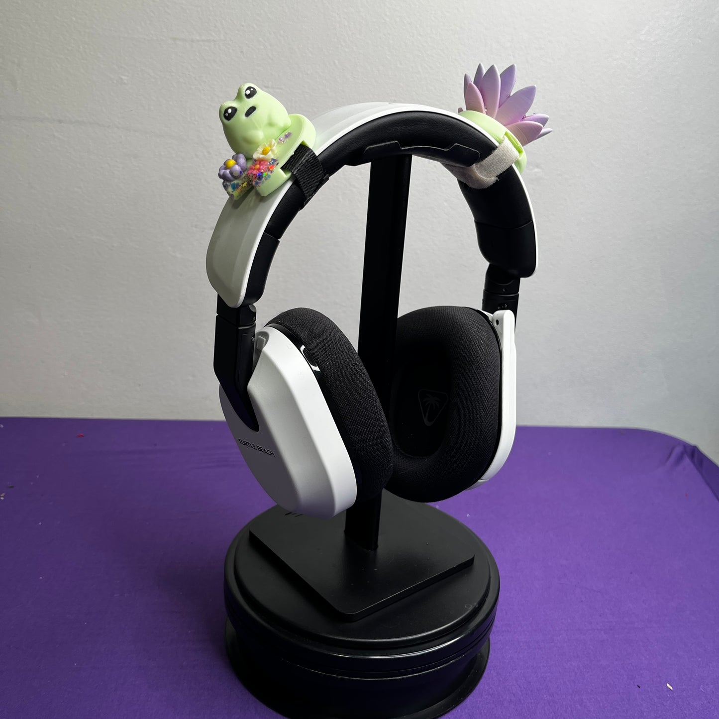 Frog and Lily (RTS)