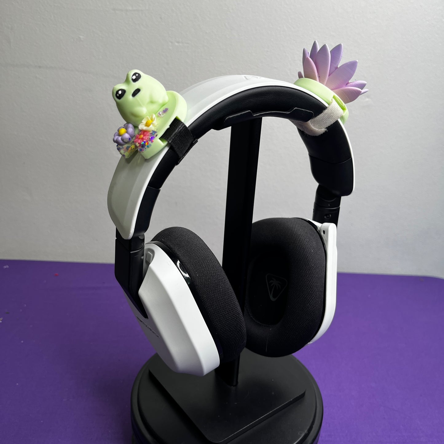 Frog and Lily (RTS)