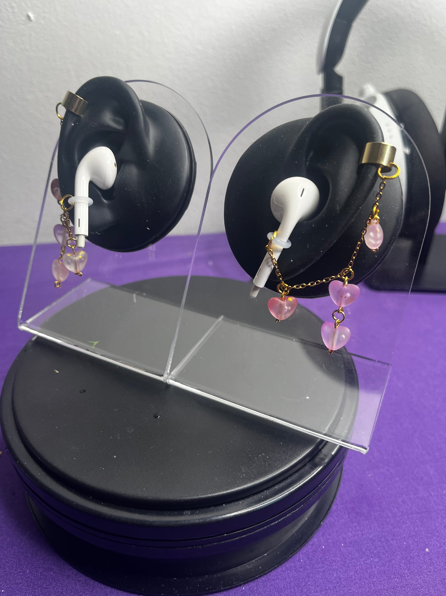 Speckled Heart Ear Cuff